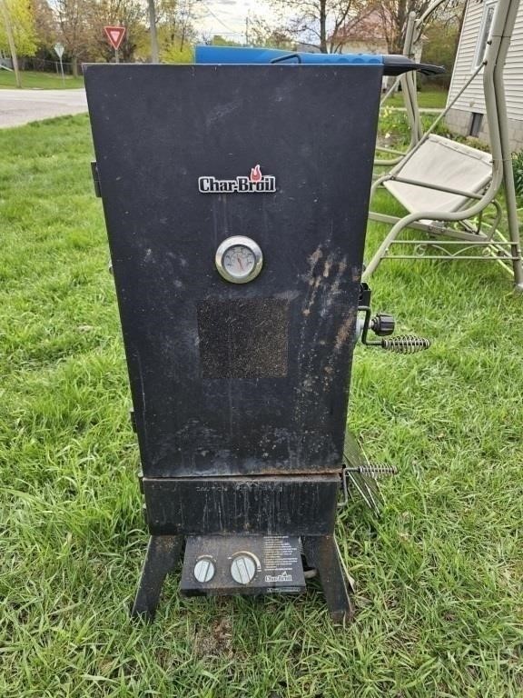 FE) CHAR BROIL SMOKER, 14" X 16" X 46"T