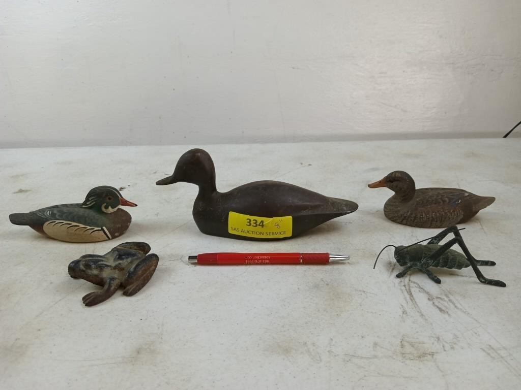 Asst wood & metal duck decor, metal frog &