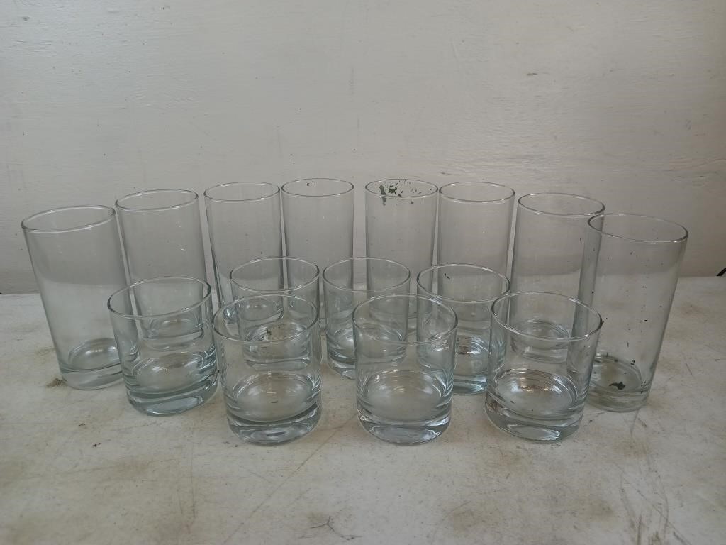 8 ct tall glasses, 7 ct cocktail glasses