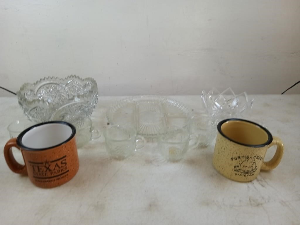 Asst glass serving dishes, cups, 2 Texas State