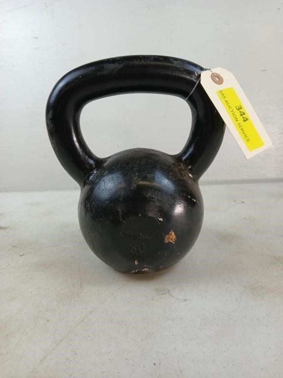 Body Solid 30# kettle ball