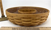 Longaberger Medium wreath with divided protector