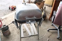 CHARCOAL GRILL