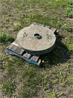 Sewer riser cover w/hole