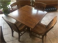 TABLE AND 4 CHAIRS 3 FT
