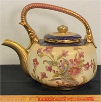 BEAUTIFUL 1800’S HAND PAINTED TEAPOT -GREAT DETAIL