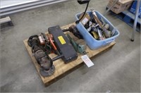LOT, MISC CONTRACTORS TOOLS ON THIS PALLET
