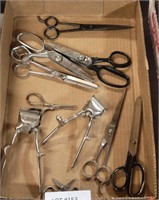 APPROX 10 VTG SCISSORS/ CLIPPERS