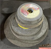 Grinding And Buffing Disks
Appr 4 in - 9 in