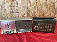 2 vintage radios