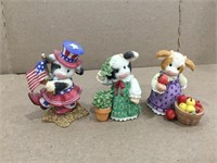 3- 1996 Mary's Moo Moos Figurines