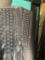 Advanced  MK545 Wireless  Keyboard  and Mouse