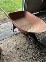 METAL WHEELBARROW