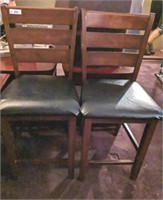 PAIR OF UPHOLSTERED BARSTOOLS