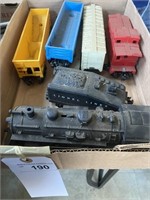 LIONEL TRAIN SET, ENGINE, COAL CARS, & CABOOS