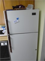 Refrigerator (Hot Point)