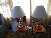 2 Brass lamps very nice!