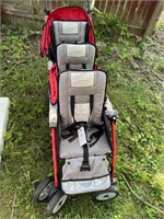 3 seat stroller