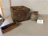 WOODEN BOXES / METAL CAN