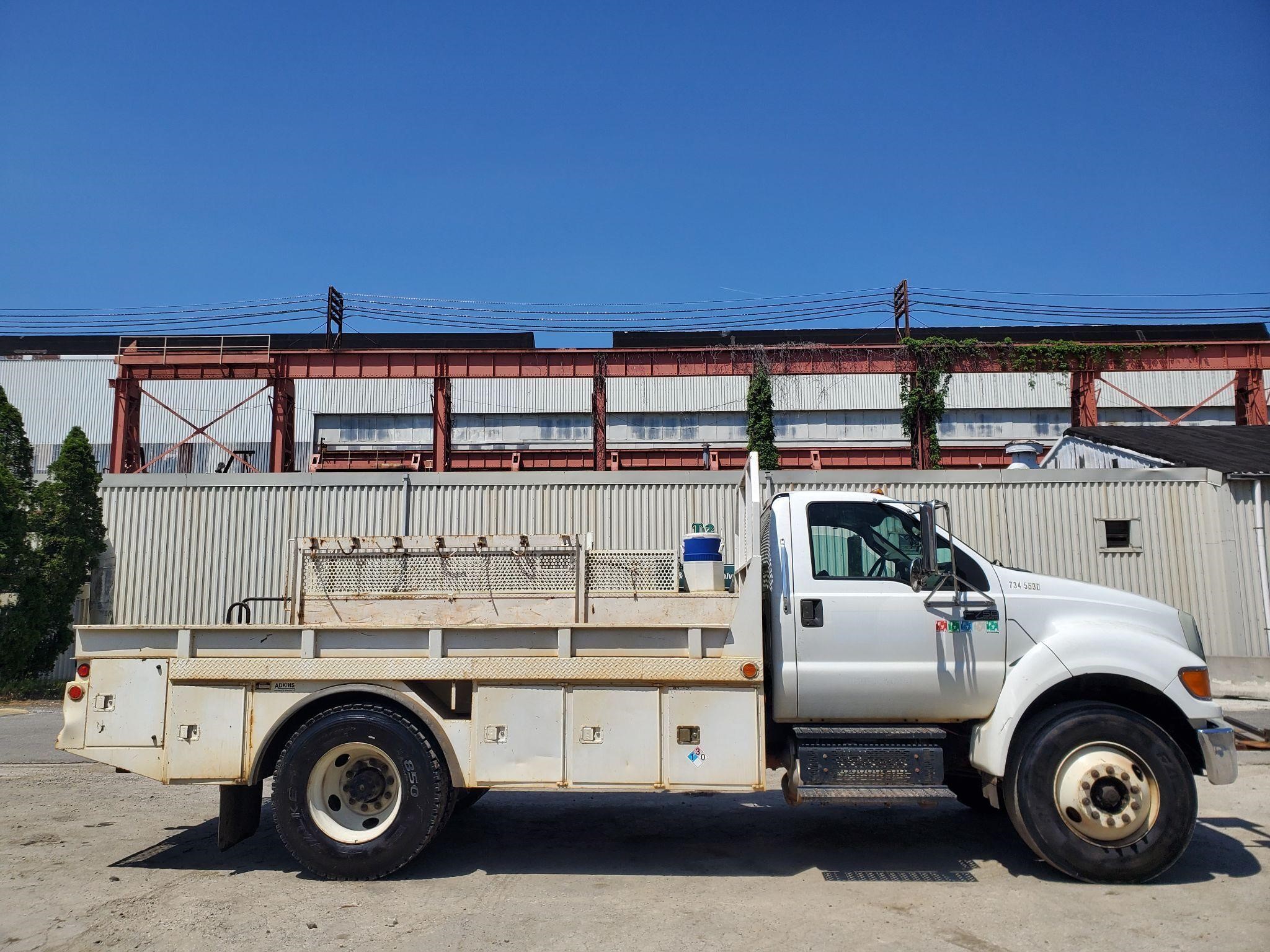 2015 Ford F750XL Super Duty Service Truck