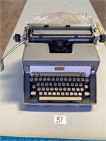 Remington Standard Manual Typewriter