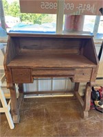 Antique Desk ( NO SHIPPING)