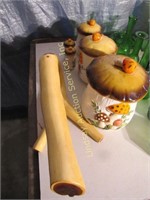 Wood stand & Mushroom canister set: