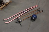 Fischer Cross Country Skis, (2) Bamboo Poles &