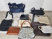 Vintage women's purse lot various sizes