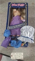 1982 Miss Piggy muppets Fisher Price box clothes