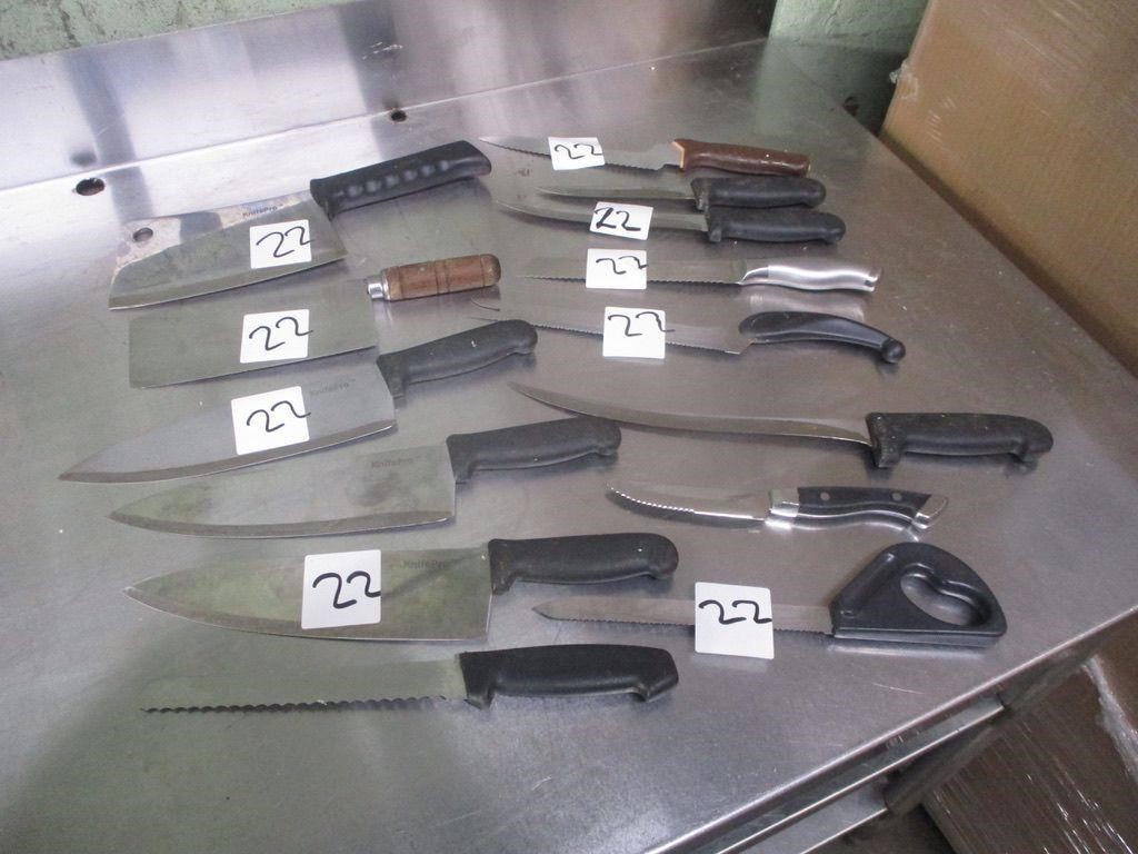 (12) KNIVES & 2 CLEVERS
