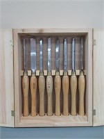 8 Wood Chisels / Couteaux à bois