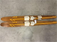 VTG Hydro-Flite Wooden Water Skis