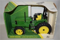 ERTL John Deere Diecast 6400 MFWD Tractor 1:16 box