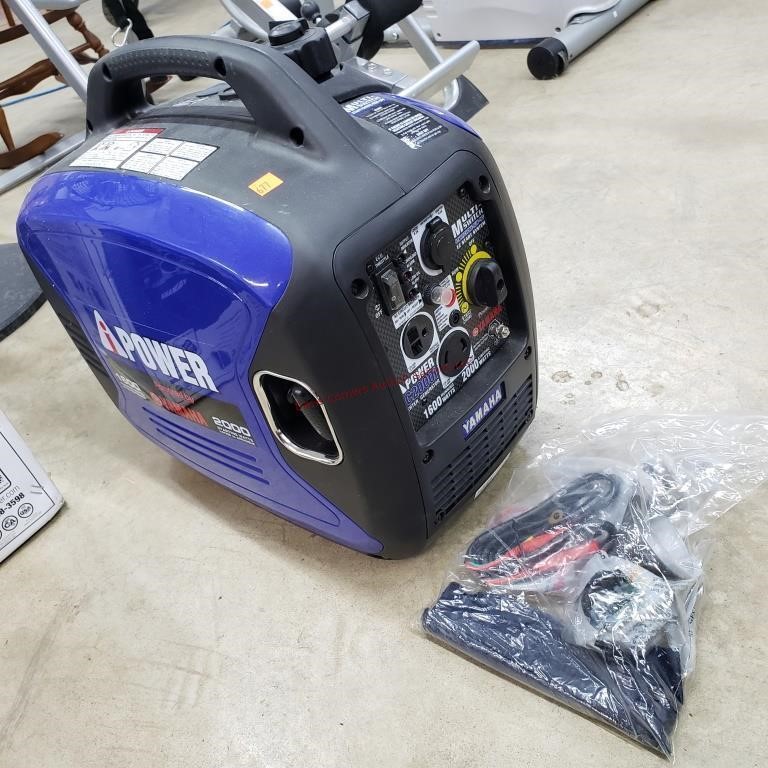 Yamaha 1600/2000 Watt Generator - Like New