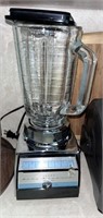 Vintage Lady Kenmore 600 Glass Blender