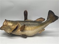 20in Vintage Mounted Large Mouth Bass