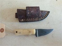 2-in knife with Damascus steel leather sheath