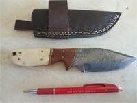 4-in knife Damascus steel with leather sheath