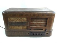 Vtg. Packard Bell Short Wave Tube Radio