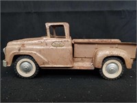 Vintage metal Tonka toy truck