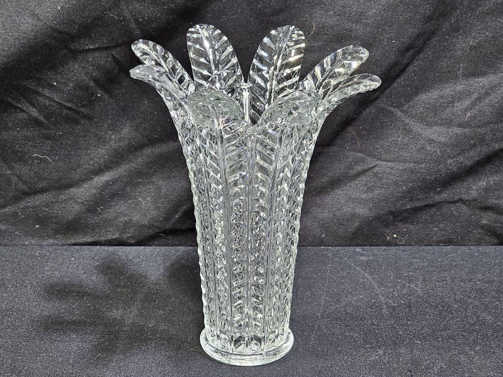 Glass & Crystal Galore Online Auction