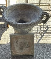 (O) Vintage Concrete Plant Pot 22”