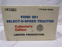 1987 Ertl Ford 981 Select-O-Speed Tractor,