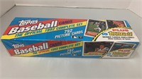 1992 Topps Baseball Cards Complete set-Still