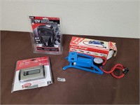 Pump, thermostat, car heater/fan