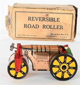 MARX TIN WINDUP EARLY VERSION ROAD ROLLER w/ BOX