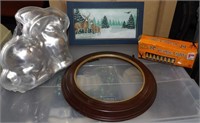 Lights / Plate Frame / Rabbit Mold / Painted Pic