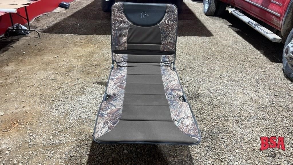 Ducks Unlimited Lounge Chair