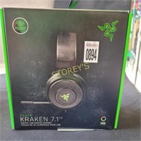 New in box Razer KRAKEN 7.1